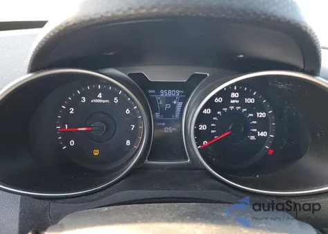 2014 Hyundai Veloster z USA, uszkodzony, nr VIN KMHTC6AD7EU207828